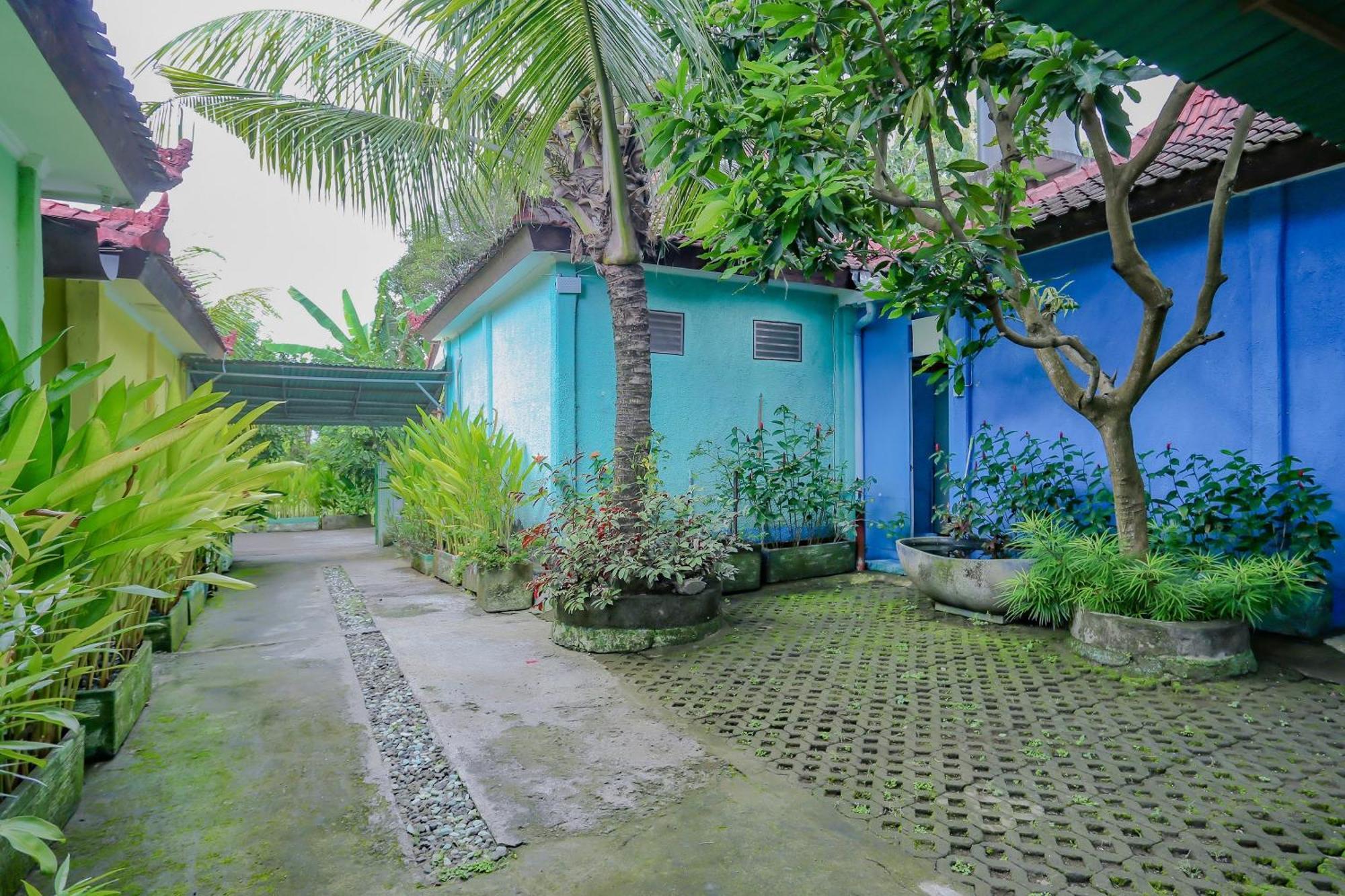 Oyo Life 90301 Hidden Village Uluwatu Jimbaran Eksteriør bilde